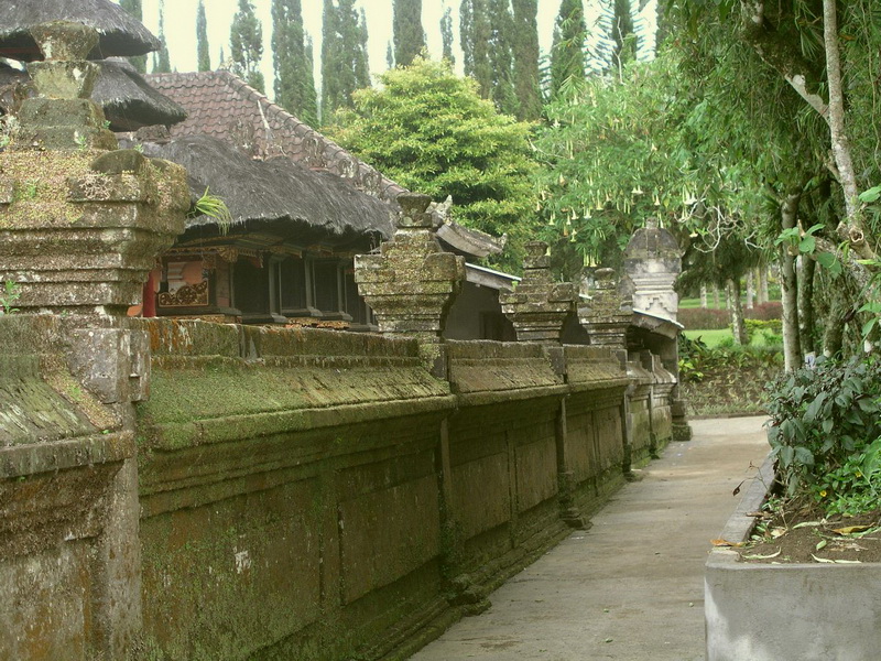 Village backstreet - Bali