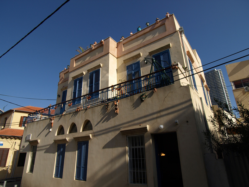 old renovated building in Tel aviv