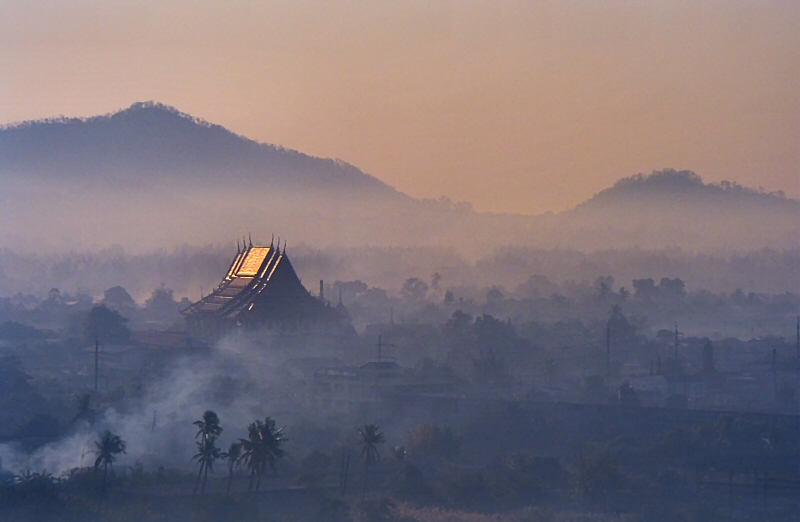 Chon Buri Sunrise Temple