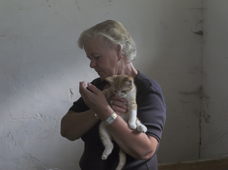 woman with cat