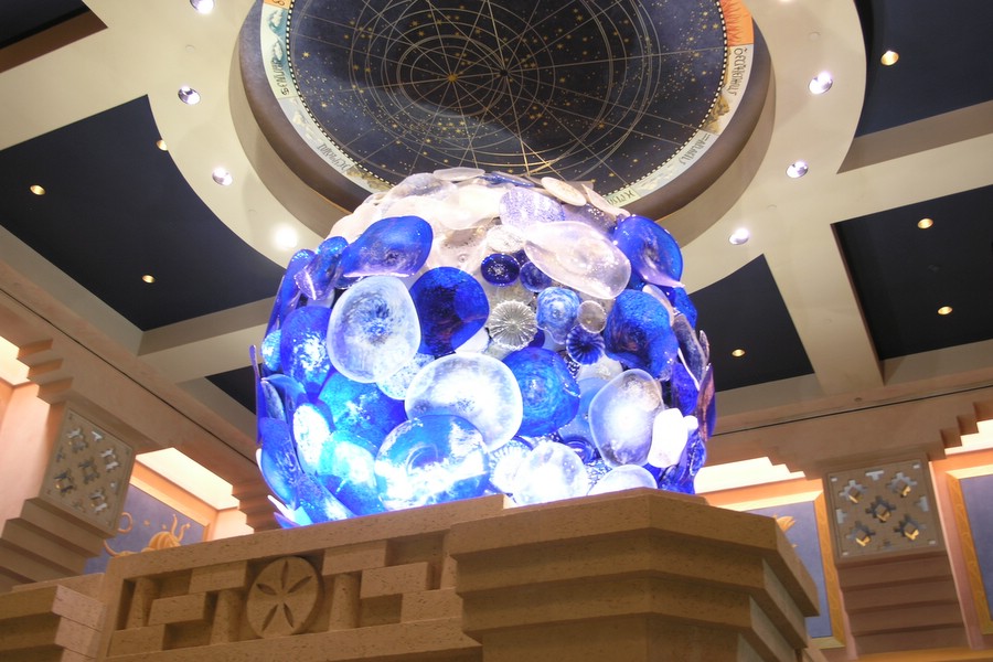 Glass Sculpture at Atlantis