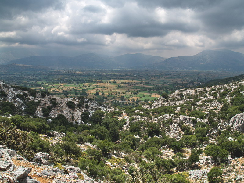 Lassity in cretan land