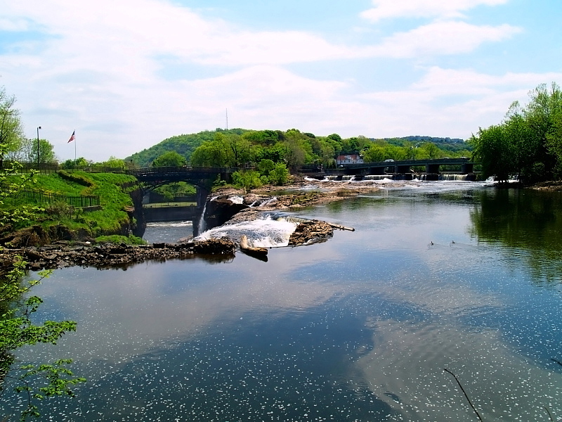 Water,Sky & Bridge