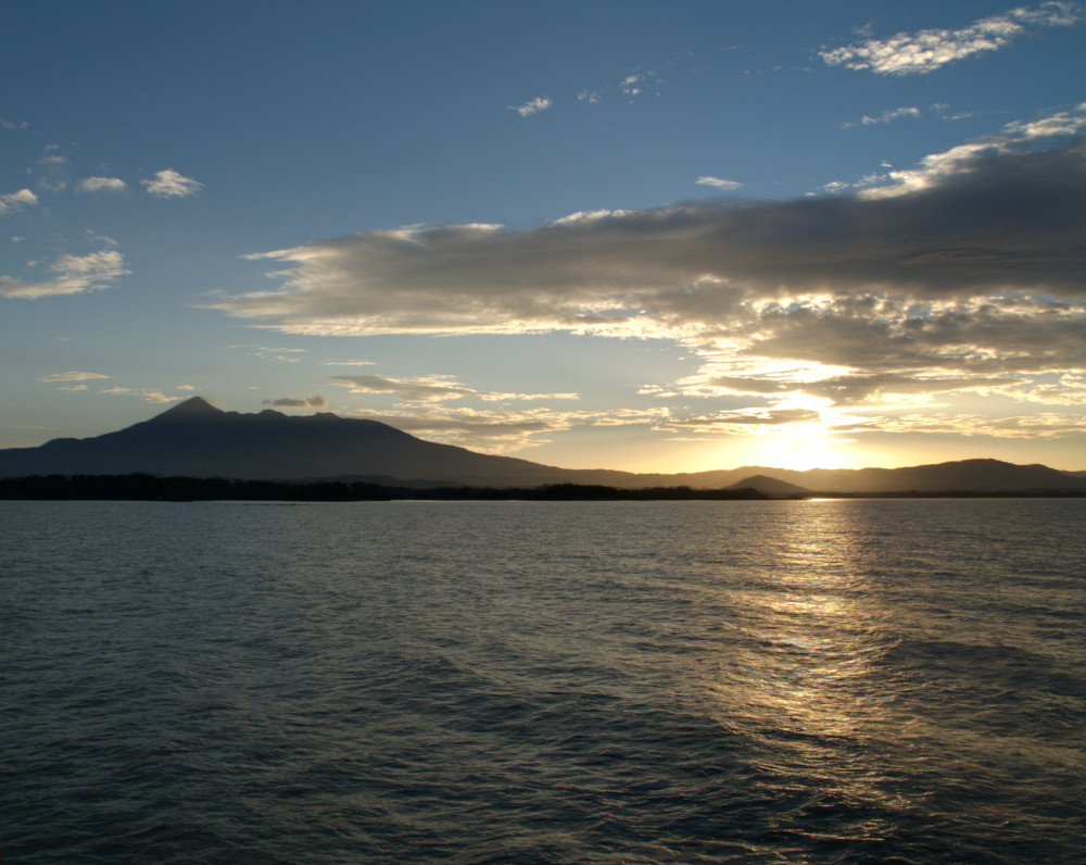 Sailing on the Cocibolca Lake